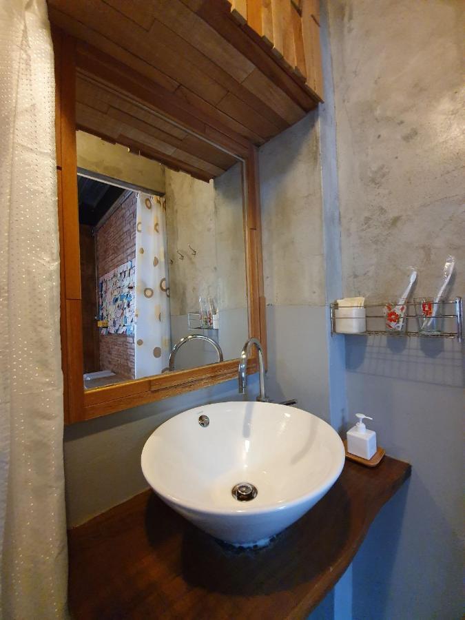 小巷窄 Apartment Tainan Exterior photo